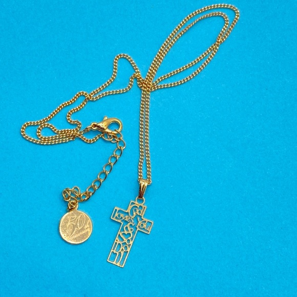 Gold Cross "God Loves You & So Do I" Scroll Work Dainty On Gold Tone Chain - Picture 2 of 6
